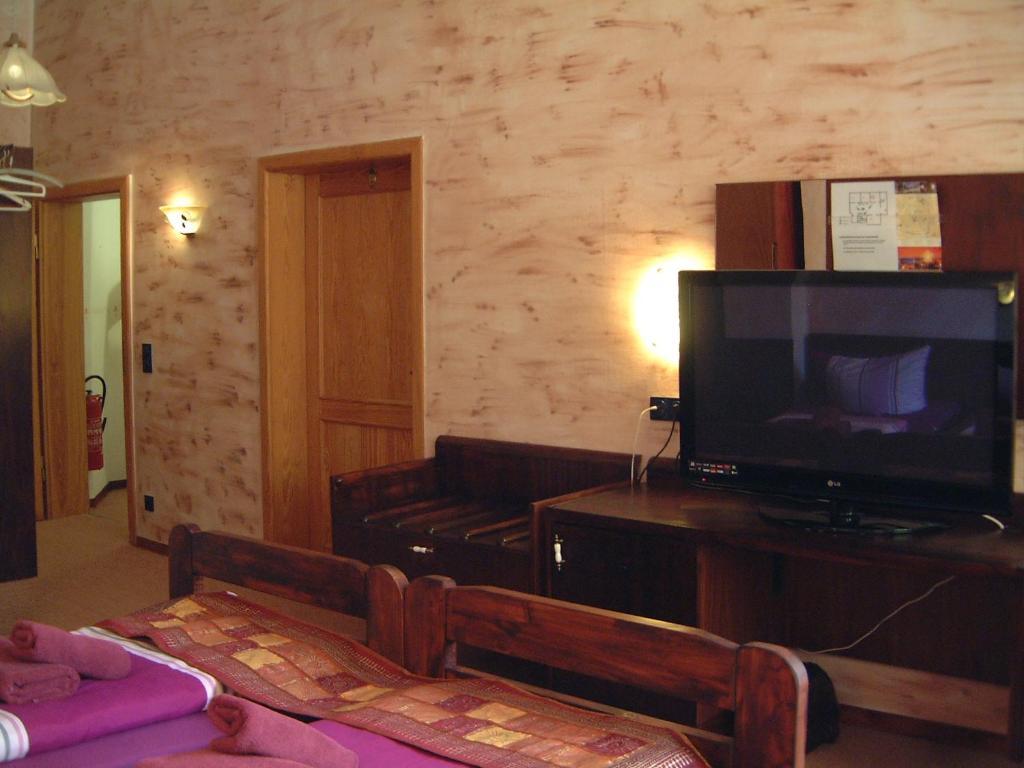 נאומבורג Hotel Restaurant Toscana Naumburg חדר תמונה
