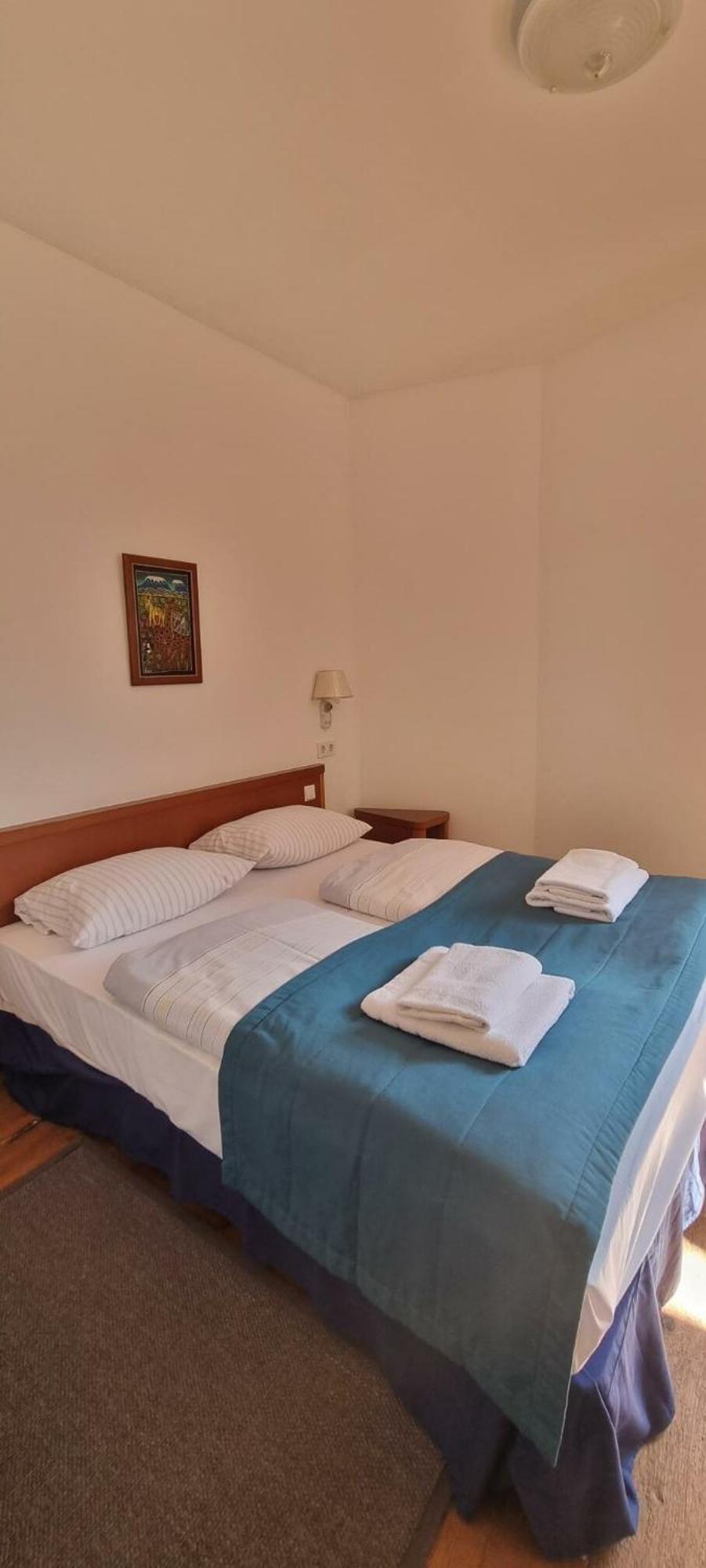 נאומבורג Hotel Restaurant Toscana Naumburg מראה חיצוני תמונה